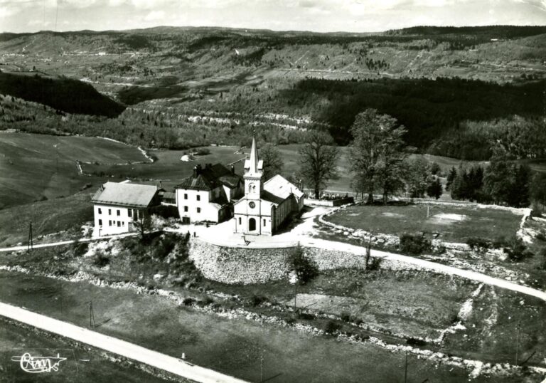 Cote G aux AD du Jura, MALFROID T-REVERCHON dispense 1754