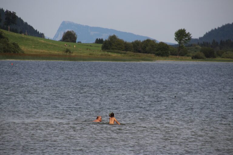Cote 2H791 ADJ, Les Rousses – Document du 4 mai 1630 – la pêche au lac des Rousses